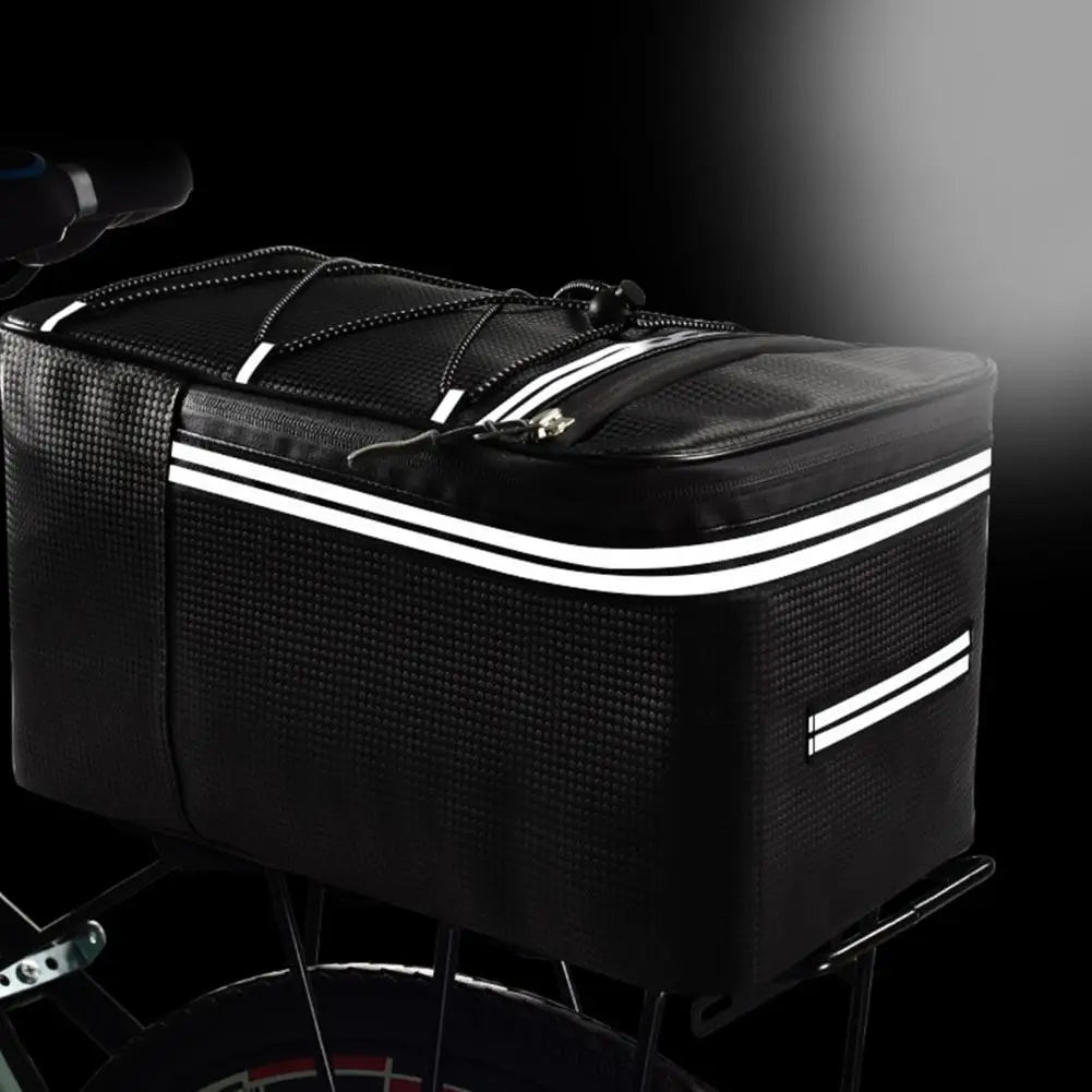 Sacoche Porte-Bagage Arrière Vélo Étanche 12L/15L - Simili Cuir — vue 4 — sacoche vélo | La Sacoche Vélo